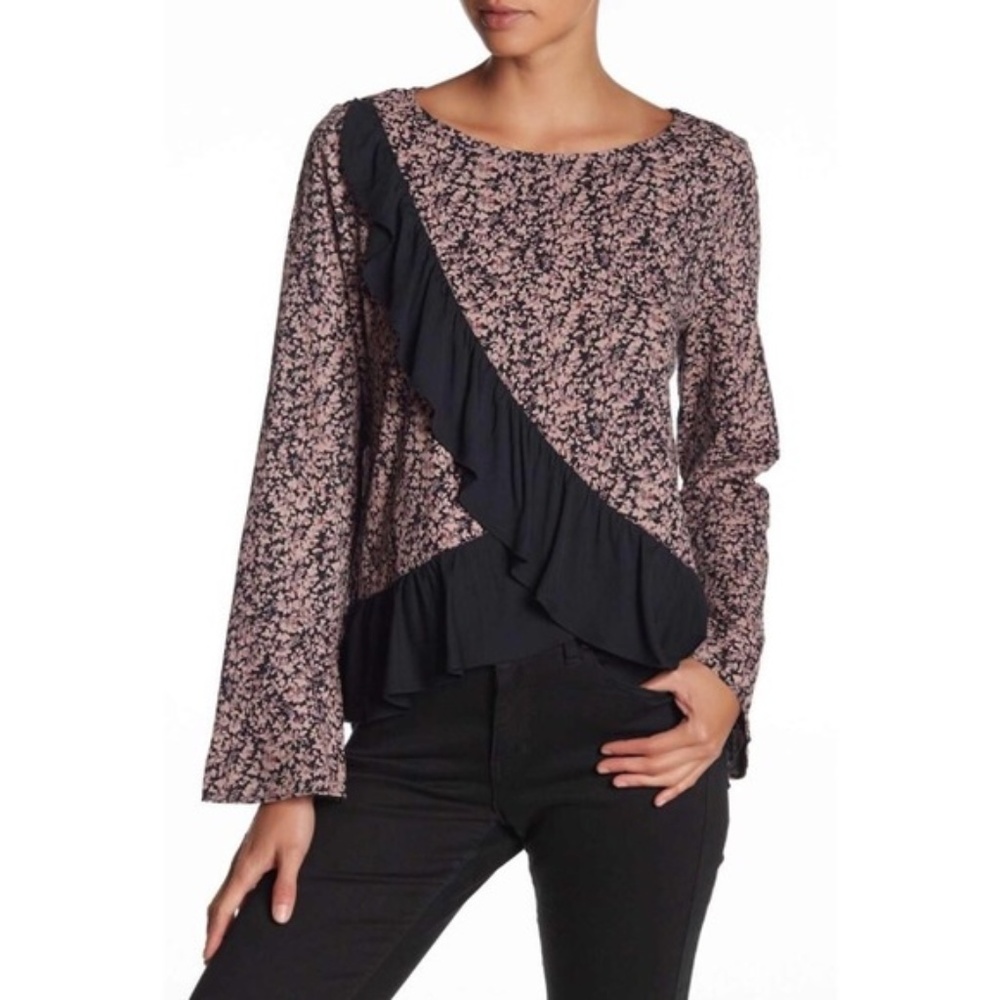 ☀️NEW Abound Floral Print Ruffle Hem Blouse Top Large